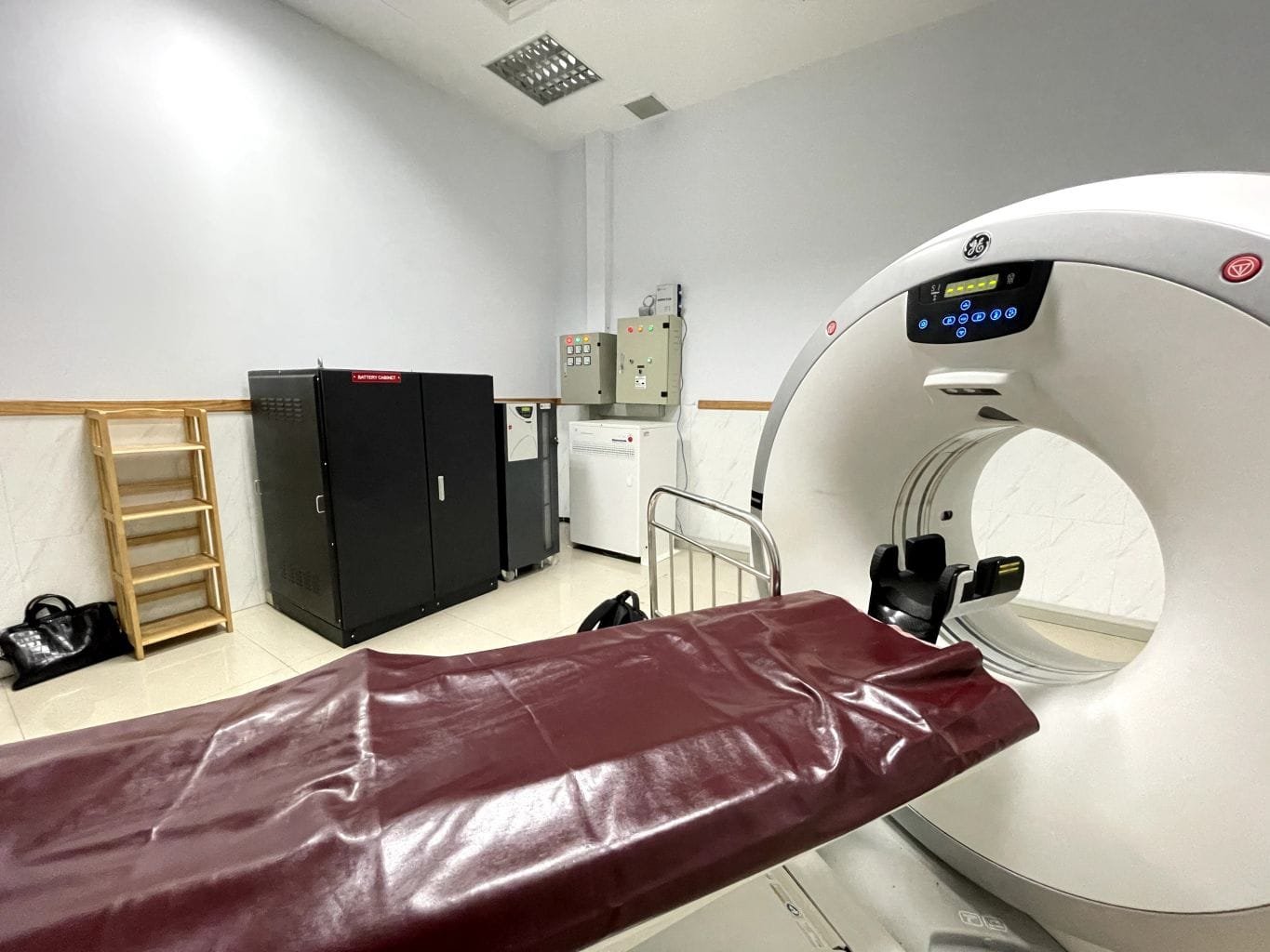 Ups for Ct Mri Scanners